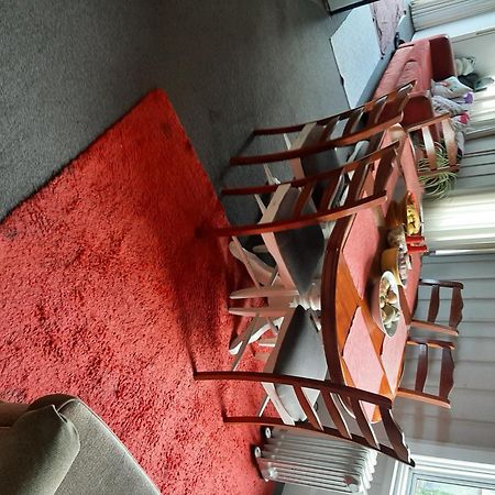 Intrepid Bed & Breakfast Christchurch Luaran gambar