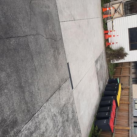 Intrepid Bed & Breakfast Christchurch Luaran gambar