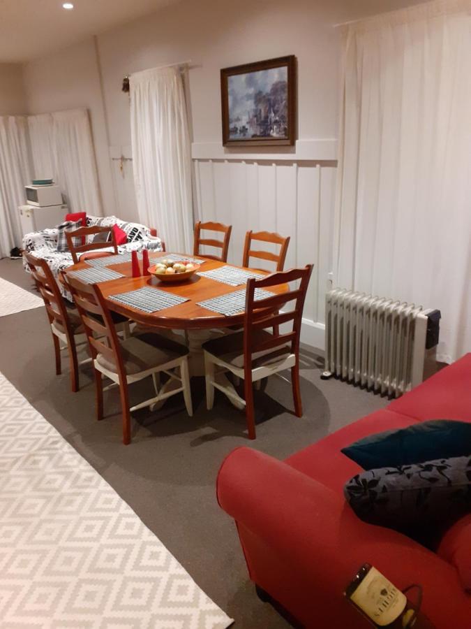 Intrepid Bed & Breakfast Christchurch Luaran gambar