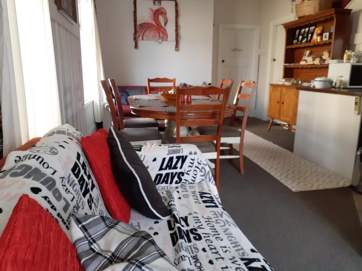 Intrepid Bed & Breakfast Christchurch Luaran gambar