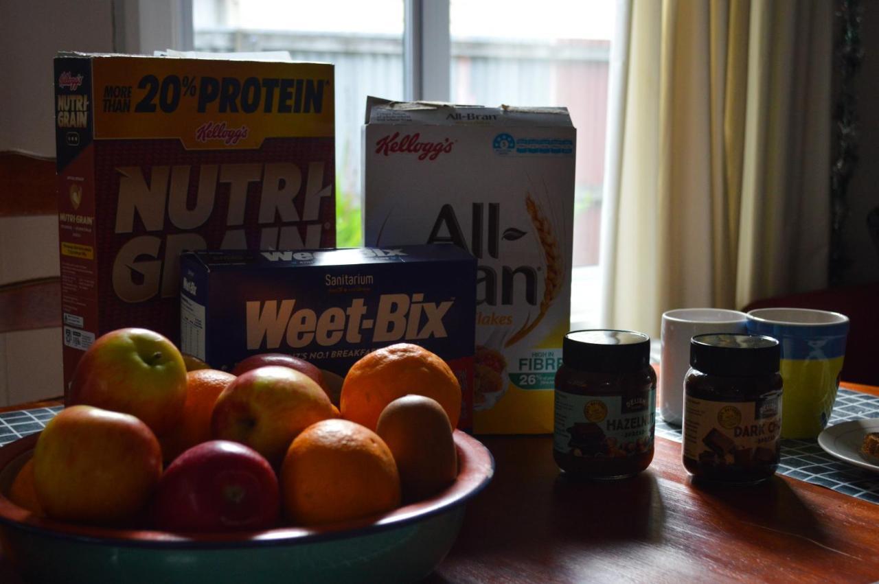 Intrepid Bed & Breakfast Christchurch Luaran gambar